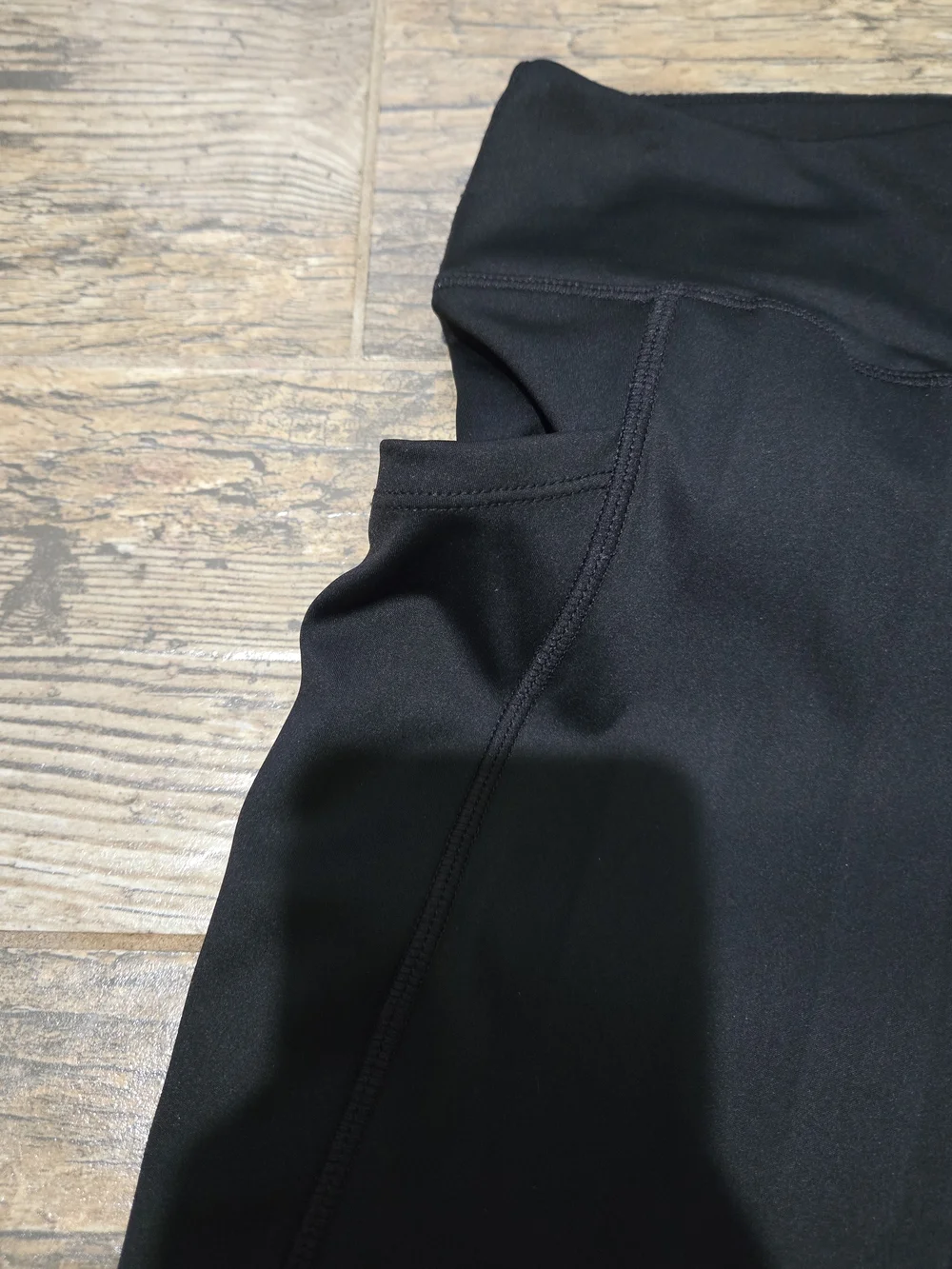 Skinnify  Leggings with built-in resistance bands and side pockets - Picture 7 of 10